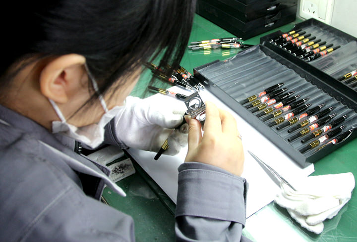 签字笔  美工笔  圆珠笔  蘸水笔 金笔  钢笔 定制笔  书法笔、签字笔   米乐(中国)一站式服务平台 水妖