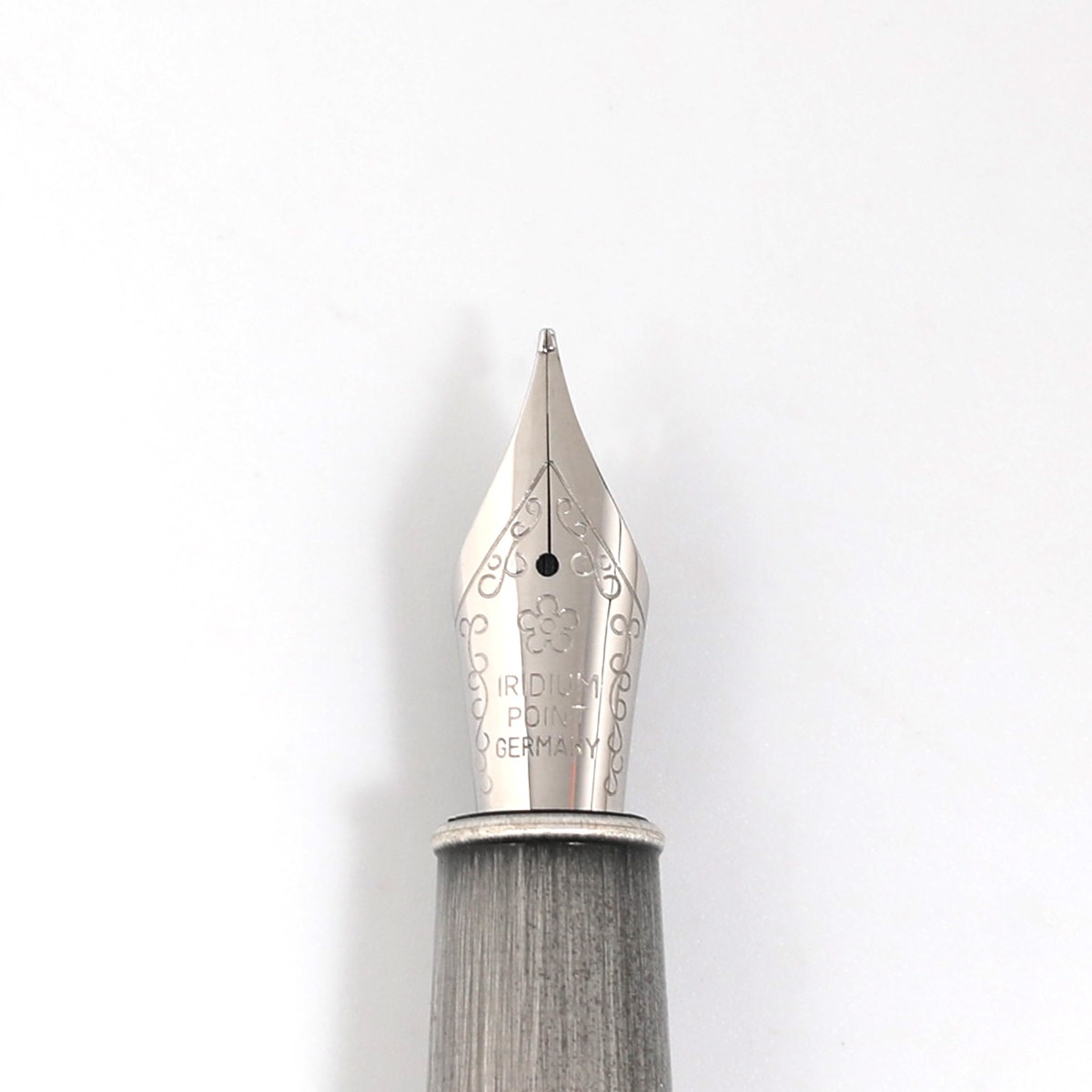 签字笔  美工笔  圆珠笔  蘸水笔 金笔  钢笔 定制笔  书法笔、签字笔   米乐(中国)一站式服务平台 水妖